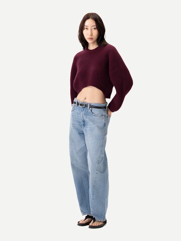 GOBI Cashmere - Jersey 'Women's Oval-Sleeve Cropped Cashmere Sweater' en rojo