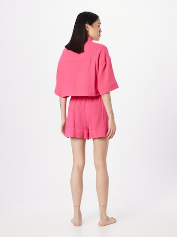 Nasty Gal Loosefit Shorts in Pink