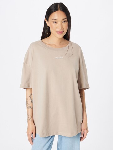 Elias Rumelis Oversize t-shirt i brun: framsida