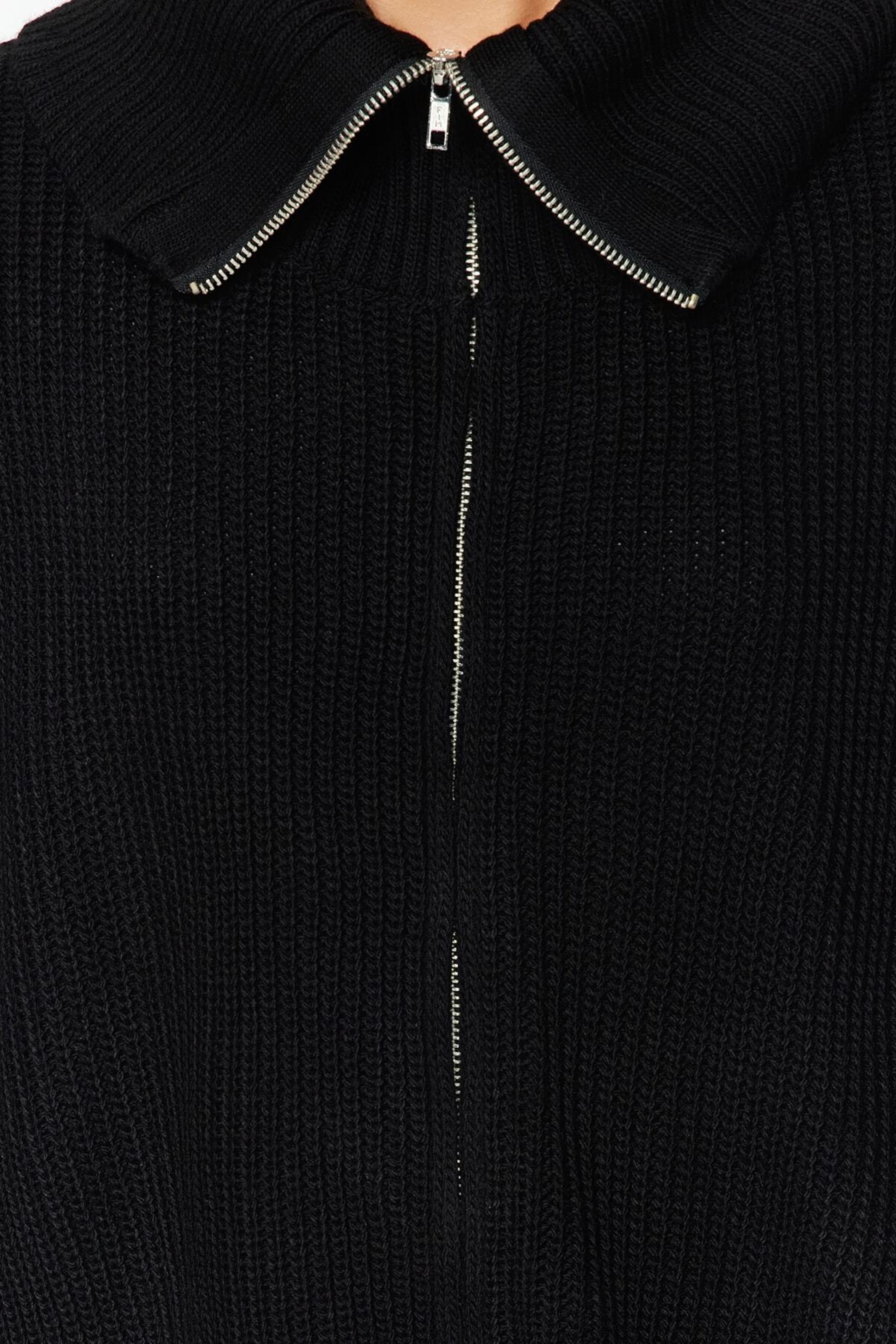 Trendyol Strickjacke in Schwarz