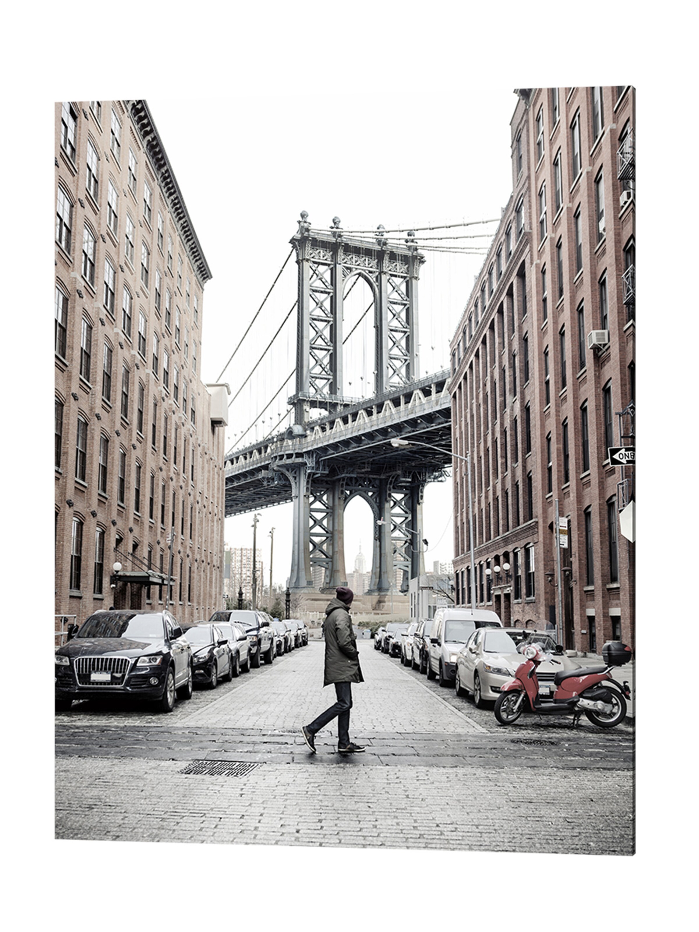 Liv Corday Image 'Walking in Brooklyn' in Grey: front