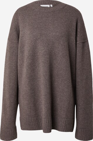 WEEKDAY Sweater 'Eloise' in Brown: front