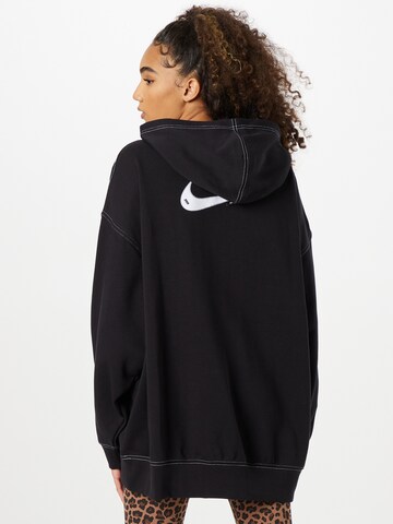 Nike Sportswear Sweatshirt in Schwarz