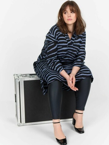 Wasabi Concept Kjole 'Kenia' i blå