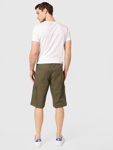 ESPRIT Regular Shorts in Grün