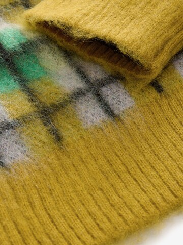 Next Pullover in Gelb