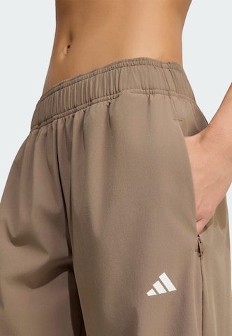 ADIDAS PERFORMANCE Wide Leg Sporthose 'Essentials' in Grün