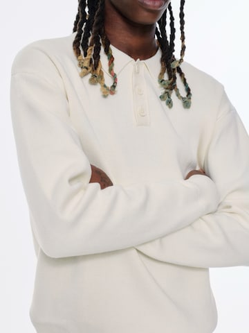 Pull&Bear Pulover | bela barva