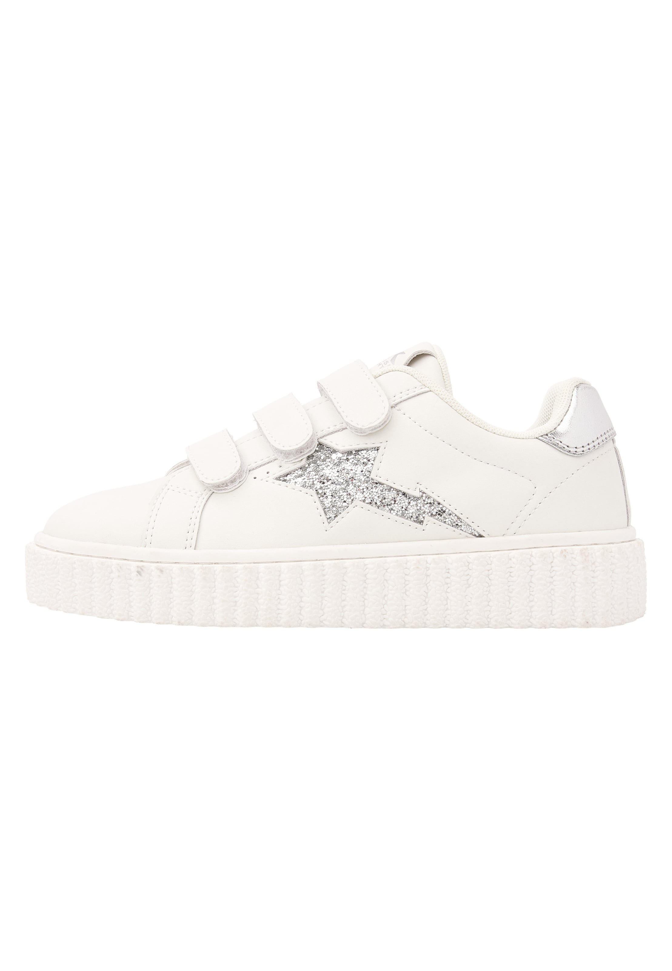 Baskets basses 'BLISS VELCRO' BRITISH KNIGHTS en blanc : devant