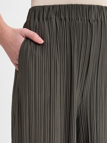 Samsøe Samsøe Loose fit Trousers ' Uma ' in Green