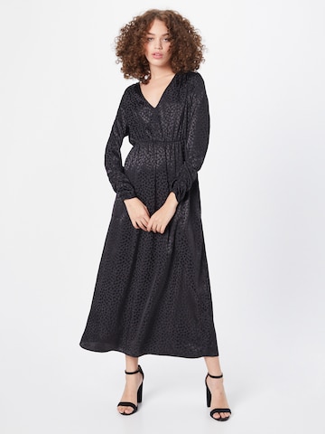 Robe Dorothy Perkins en noir : devant