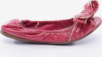 Miu Miu Flats & Loafers in 35 in Pink: front