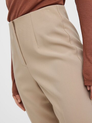 VERO MODA Tapered Trousers with creases in Beige