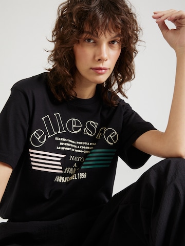 Tricou 'Nira' de la ELLESSE pe negru
