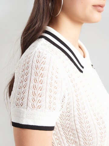 GUESS - Jersey 'VIENNA' en blanco