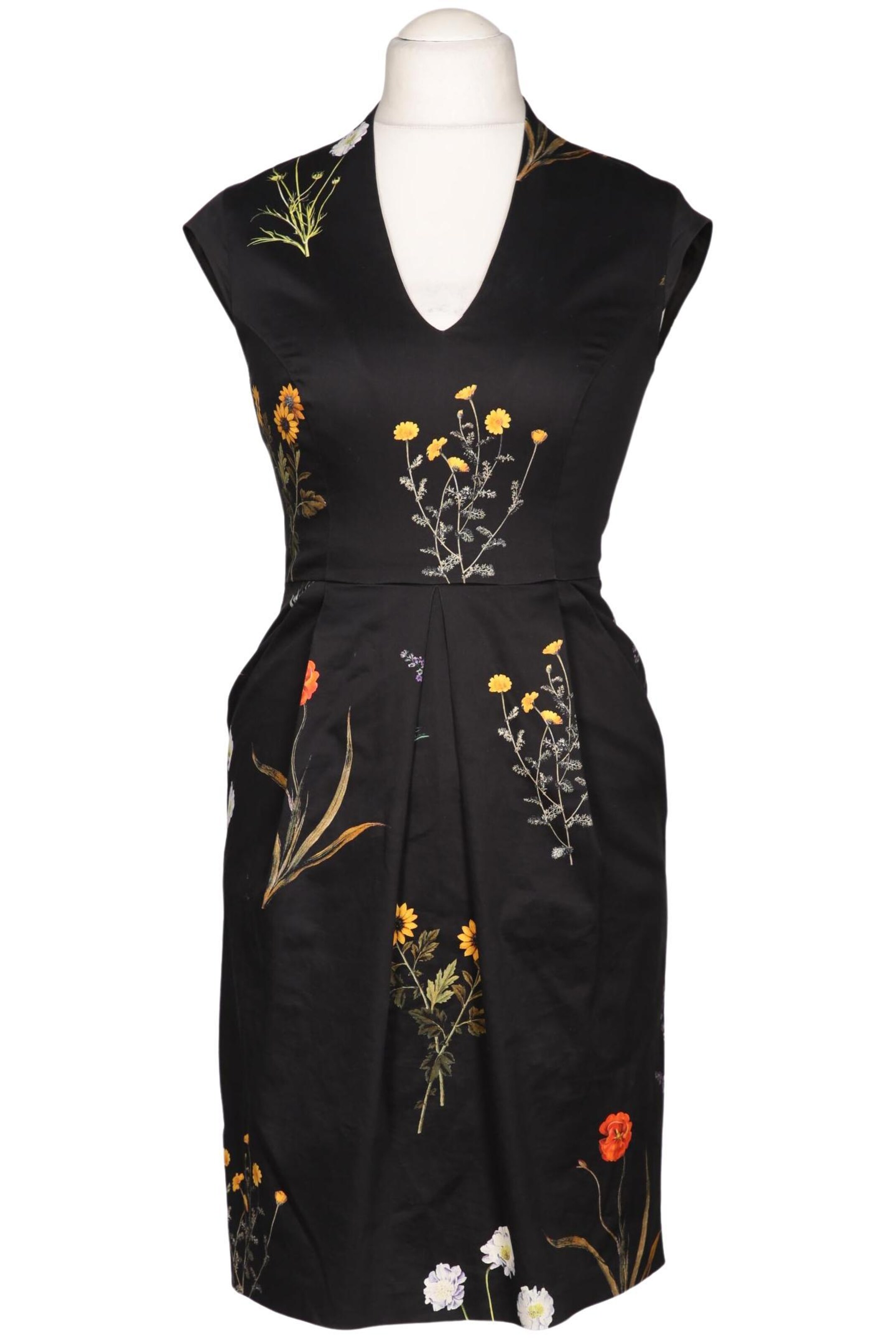Phase Eight Dress in M in Black: front