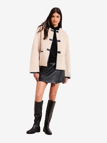 Giacca di mezza stagione di Friends Like These in beige: frontale