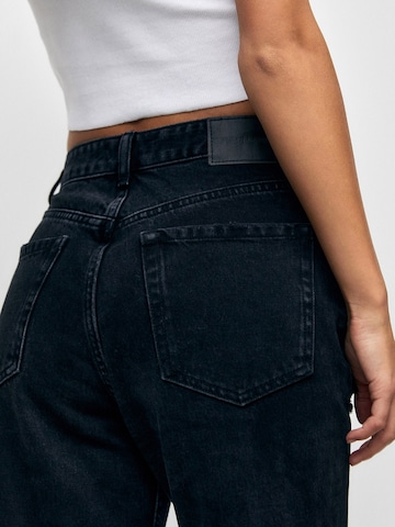 Pull&Bear Regular Jeans in Zwart