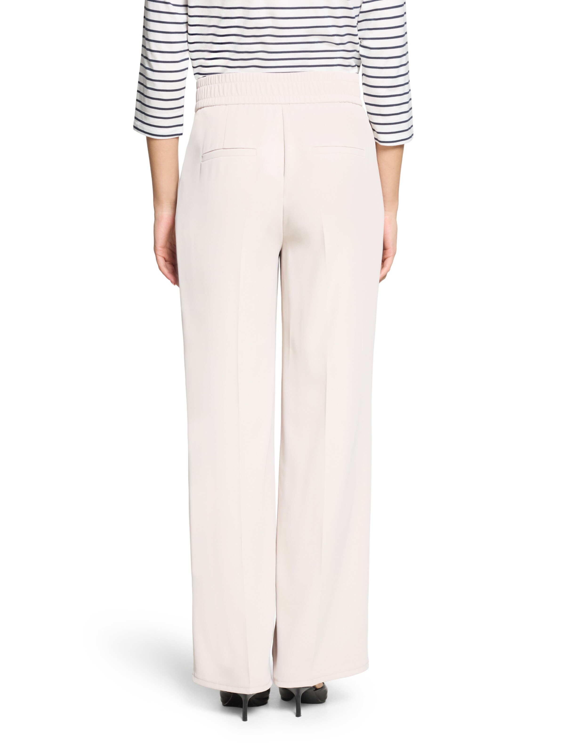 Betty Barclay Loose fit Trousers in Beige