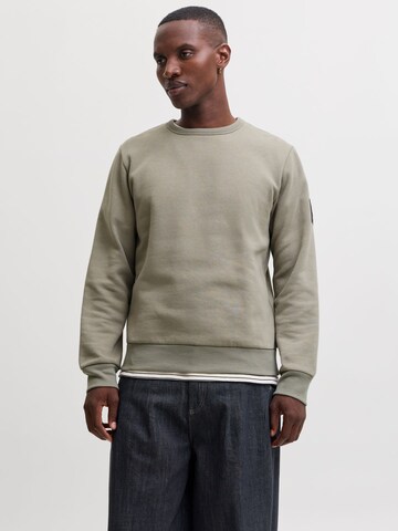 JACK & JONES Sweatshirt 'JJCleveland' in Groen: voorkant