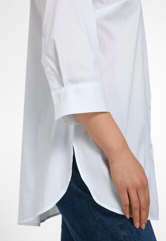 Anna Aura Blouse in White