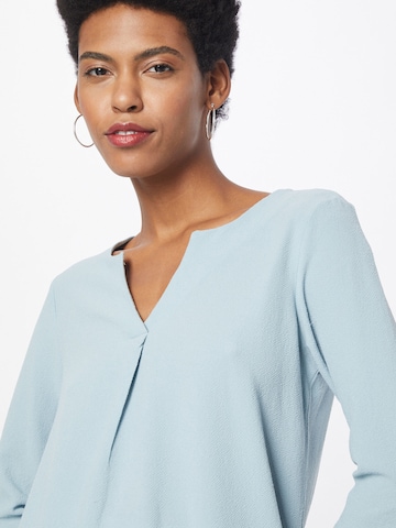 ABOUT YOU Blouse 'Emmi' in Blauw