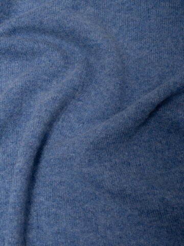 MayTree Scarf in Blue