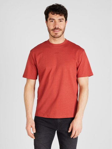 sarkans HUGO T-Krekls 'Dapolino': no priekšpuses