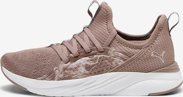 PUMA Springsko 'Softride Sophia 2' i brun: framsida