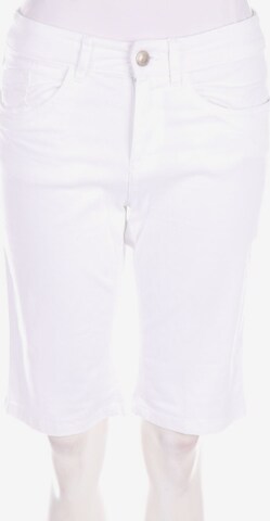 Charles Vögele Shorts in S in White: front