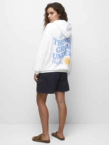 Sweat-shirt Pull&Bear en blanc