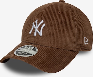 brūns NEW ERA Naģene '9FORTY New York Yankees': no priekšpuses