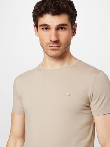 TOMMY HILFIGER Slim fit Μπλουζάκι σε γκρι