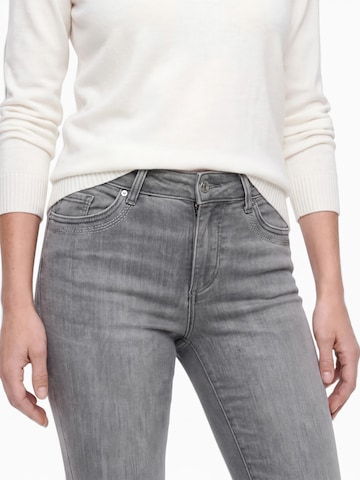 ONLY - Skinny Vaquero 'ONLBLUSH' en gris
