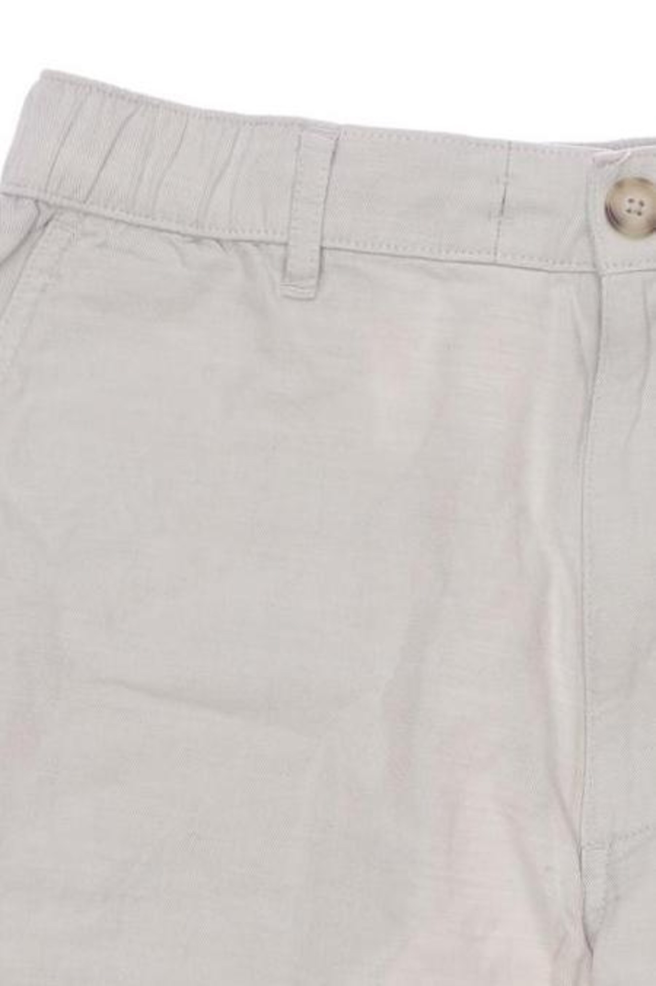 UNIQLO Shorts in 27 in Beige