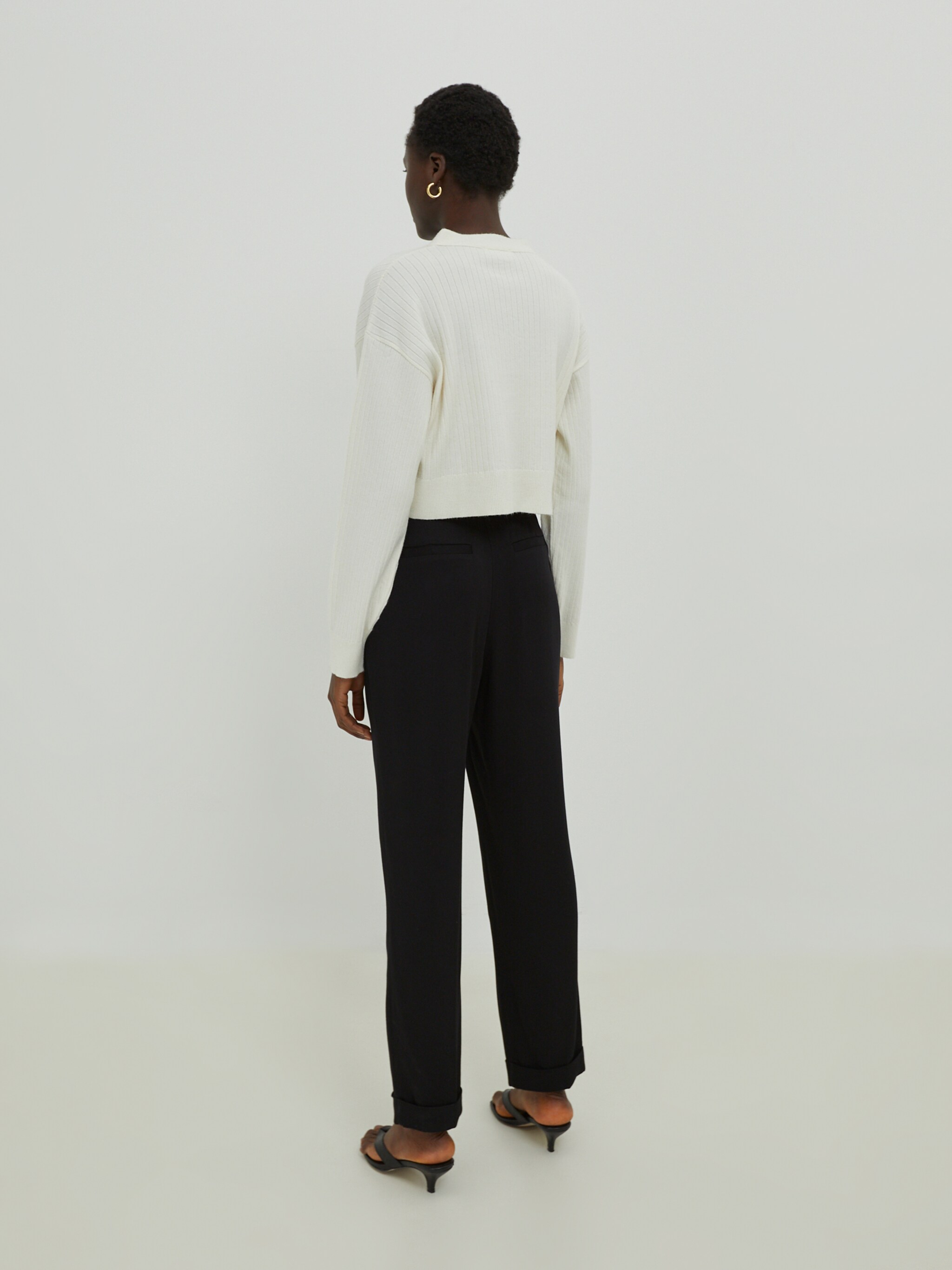 EDITED Producten Broek 'Ivy' Zwart