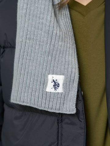 U.S. POLO ASSN. Sjaal ' UUGabi ' in Grijs: voorkant