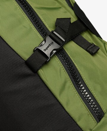 Superdry Rugzak in Groen