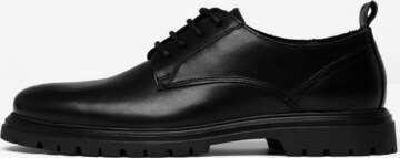 Chaussure à lacets 'GIL' Bianco en noir : devant