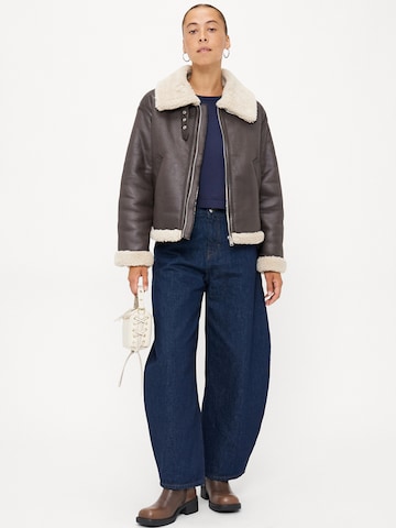 Vero Moda Petite Between-season jacket 'VMVIRGINIA' in Brown