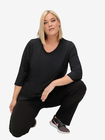 SHEEGO Functioneel shirt in Zwart