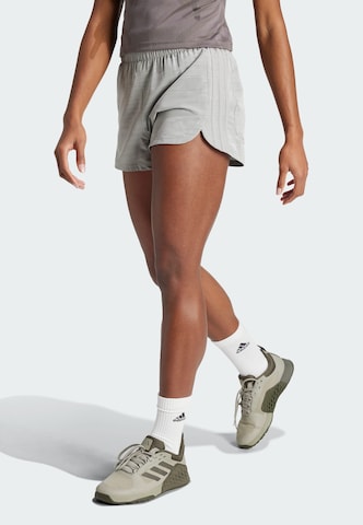 ADIDAS PERFORMANCE Loosefit Sportshorts 'Pacer' in Grau
