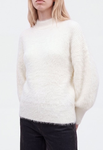 GUESS - Jersey 'KEYLA' en blanco