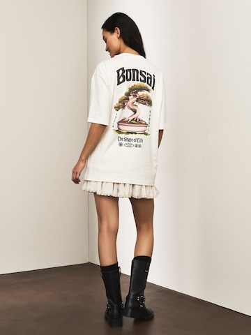 Next T-Shirt in Weiß