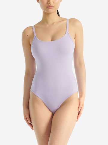 ADIDAS ORIGINALS Body 'Essentials' in Lila