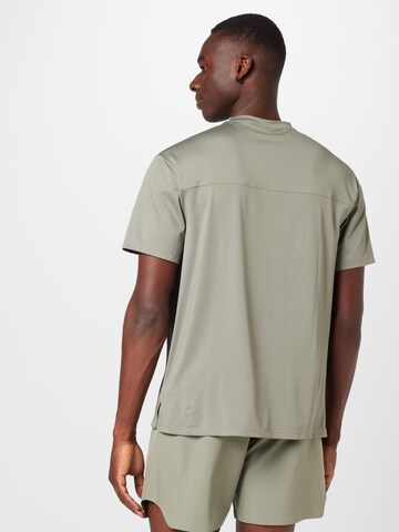 Virtus Performance Shirt 'Easton' in Green