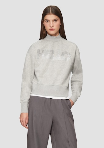 Sweat-shirt QS en gris : devant