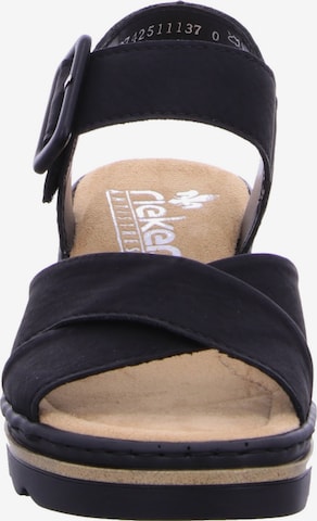 Sandale cu baretă de la Rieker pe negru