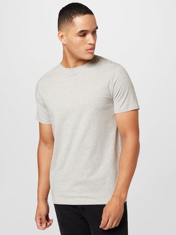 NORSE PROJECTS T-shirt 'Niels' i grå: framsida