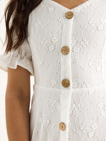 Abito di Bianco Lucci in bianco